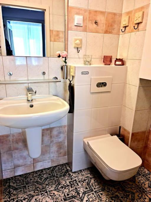 Apartament Zachodni Z Balkonem 4 Osoby Varşova Dış mekan fotoğraf